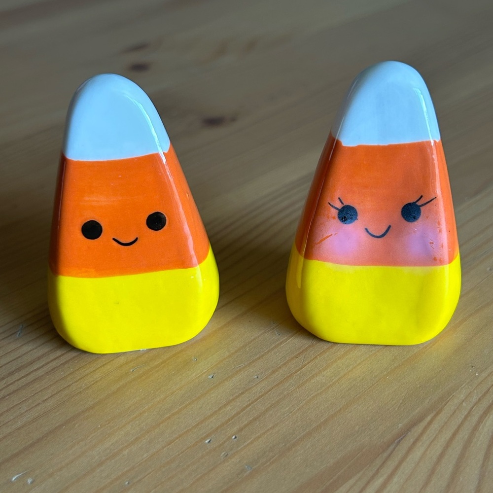Candy corn salt and pepper shakers